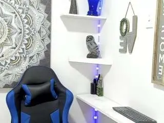 Sarawatson  live sex cam