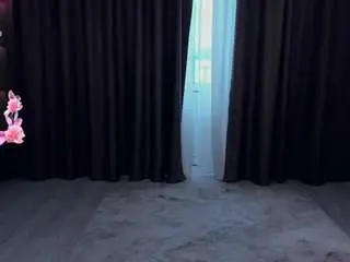 Svetlanabro  live sex cam