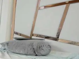 Tatikanyx  live sex cam