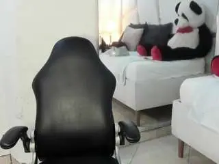 Tatikanyx  live sex cam