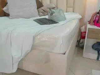 Tatikanyx  live sex cam