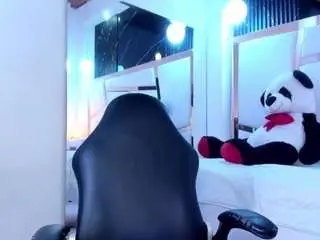Tatikanyx  live sex cam