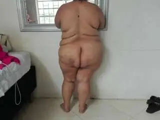 Tatikanyx  live sex cam