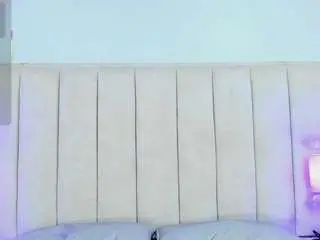 Trieximars  live sex cam