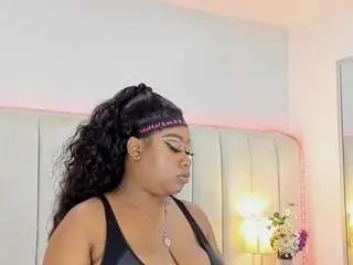 Trieximars  live sex cam