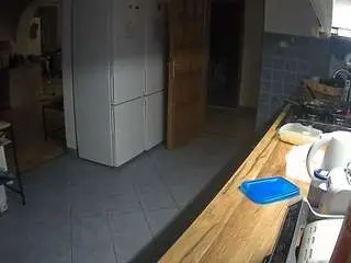 Voyeurcam-julmodels-kitchen  live sex cam