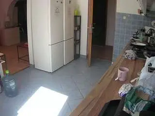 Voyeurcam-julmodels-kitchen  live sex cam