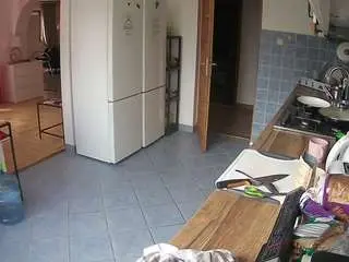 Voyeurcam-julmodels-kitchen  live sex cam