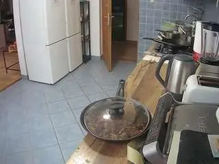 Voyeurcam-julmodels-kitchen  live sex cam