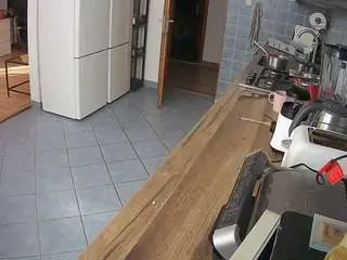 Voyeurcam-julmodels-kitchen  live sex cam