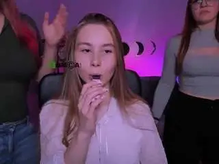 Ava-gllow  live sex cam