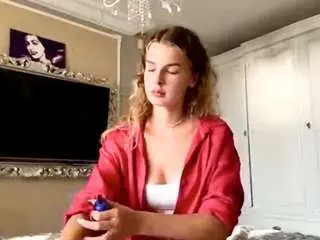 Jacqulynbilinski  live sex cam