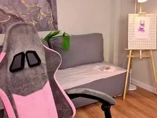 Juliashyy  live sex cam