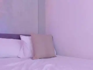 Laravillalobos  live sex cam