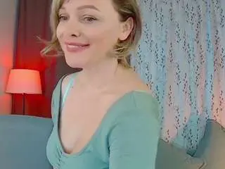 Nandismile  live sex cam