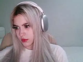 Shaquanakoback  live sex cam