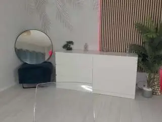 Zayatease  live sex cam