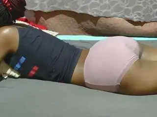 Avrilhyn  live sex cam