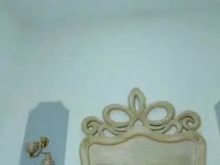 Chloe-adams10  live sex cam