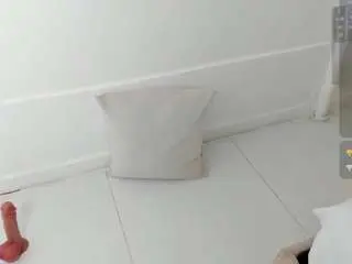 Ema-castillo  live sex cam