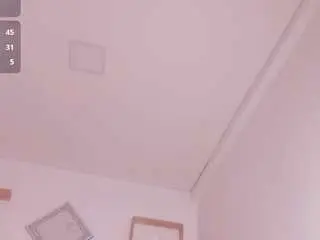Miapearls  live sex cam