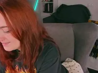 Alice-cuteperv  live sex cam