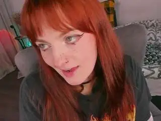 Alice-cuteperv  live sex cam