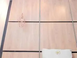 Ikia-lopezz  live sex cam