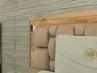 Ikia-lopezz  live sex cam