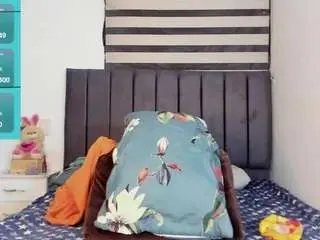 Melanym  live sex cam