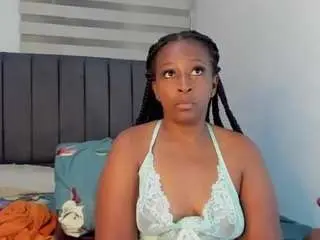 Melanym  live sex cam