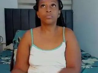 Melanym  live sex cam
