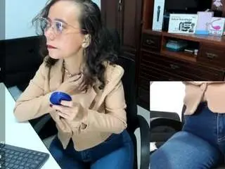 Nicolewayy  live sex cam