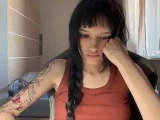 Sebrinamontelle  live sex cam
