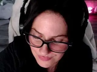 Bellastar84  live sex cam