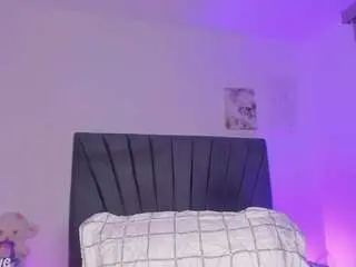 Felicitynesbar  live sex cam