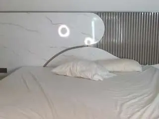 Hotcouplexx2  live sex cam