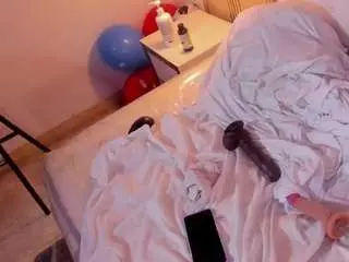 Ladyreload  live sex cam