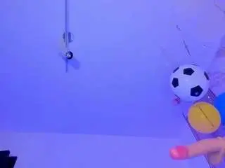 Ladyreload  live sex cam