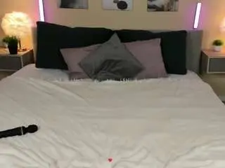 Mary-xextra  live sex cam