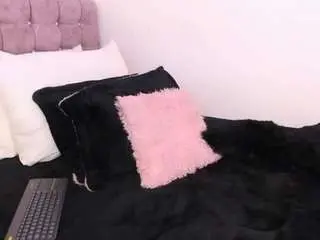 Miia-rose  live sex cam