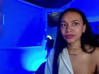 Sofynyxs  live sex cam