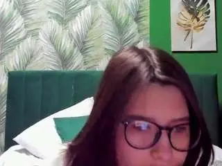 Eleanor-lily  live sex cam