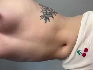 Eugenearlotta  live sex cam