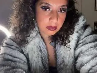 Fayfay2002  live sex cam