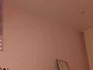 Milena-milyan  live sex cam