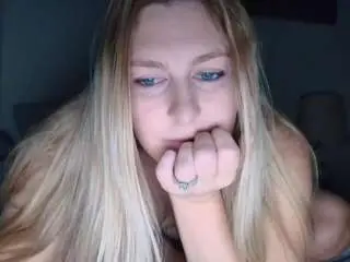 Scarlettrose72  live sex cam