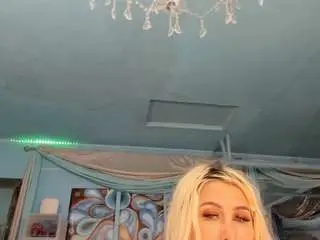Adrianna777  live sex cam