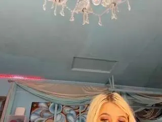 Adrianna777  live sex cam