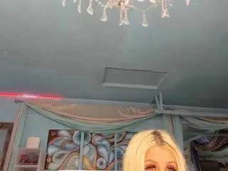 Adrianna777  live sex cam